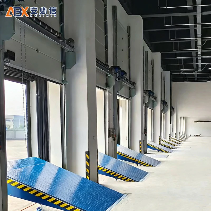 伊春市翻板提升门